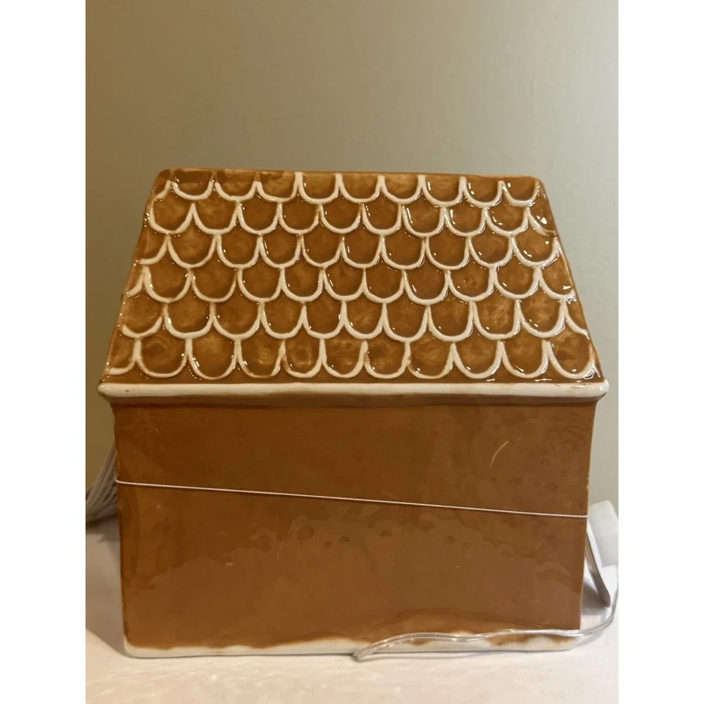 Cupcakes And‎ Cashmere Ceramic Gingerbread House Light Up Holidays